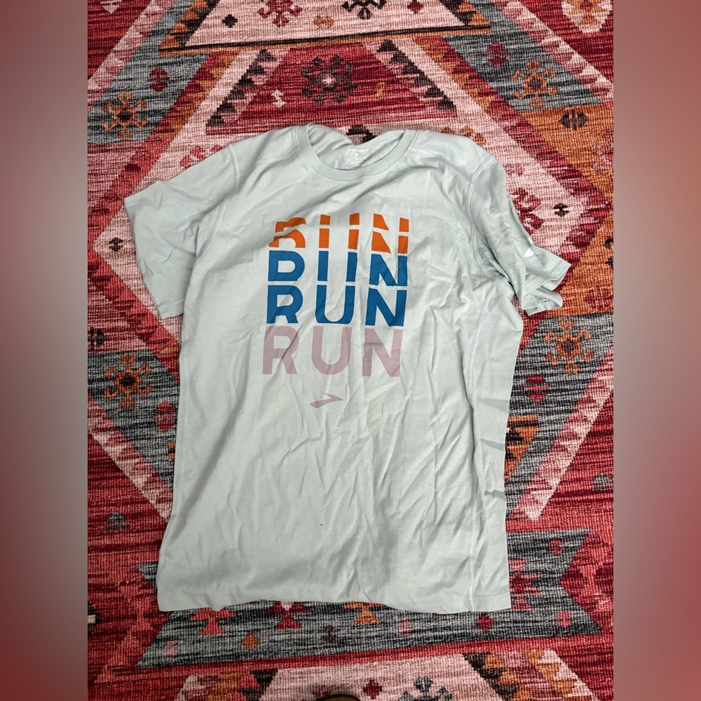 Men’s Brooks running Tee